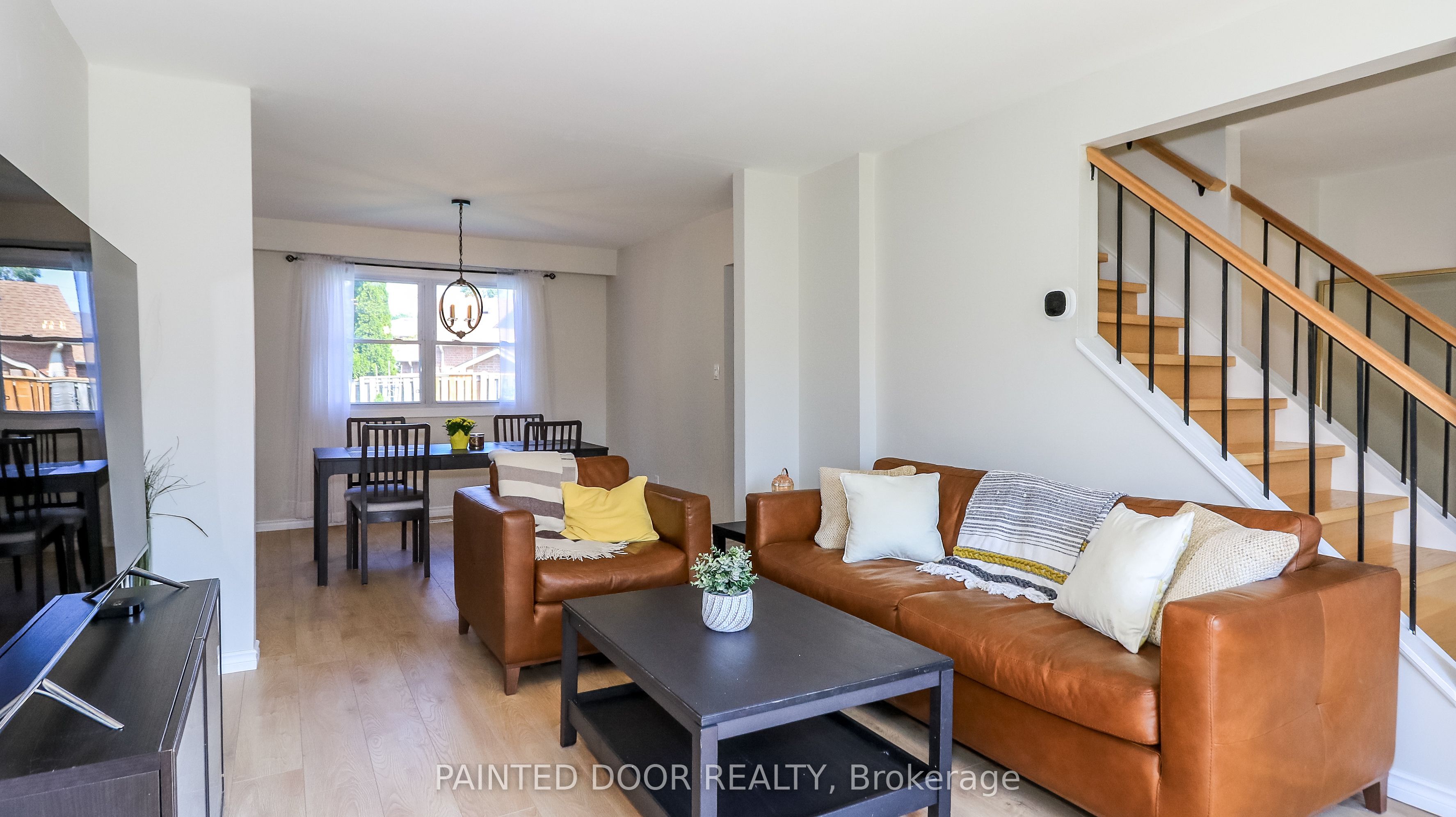 105 Oren Boulevard Property Photo 6