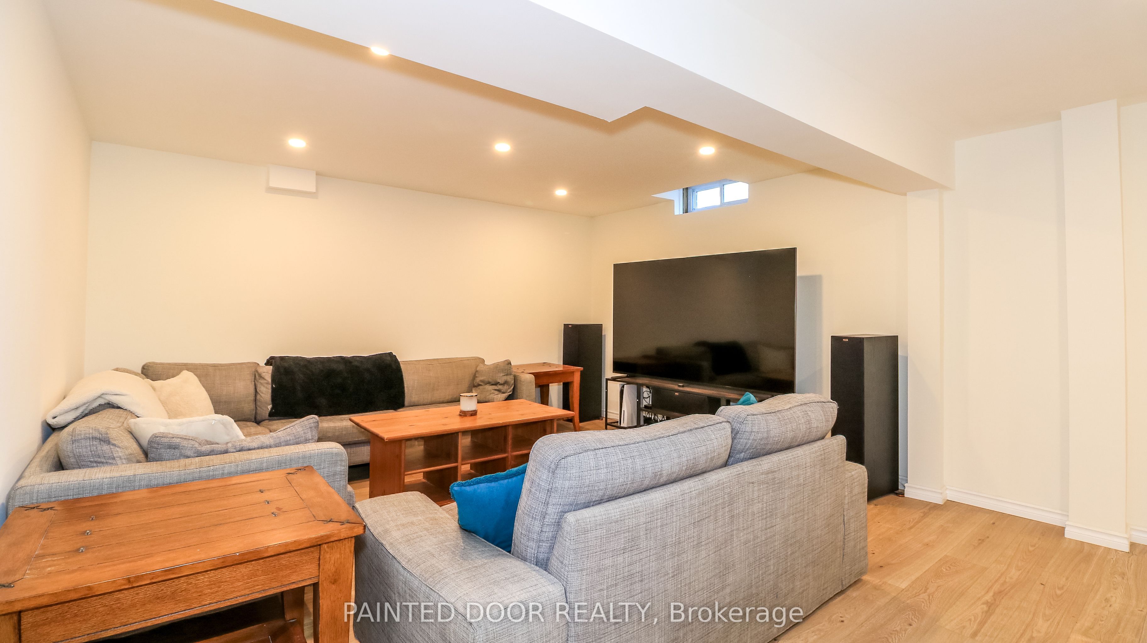 105 Oren Boulevard Property Photo 24