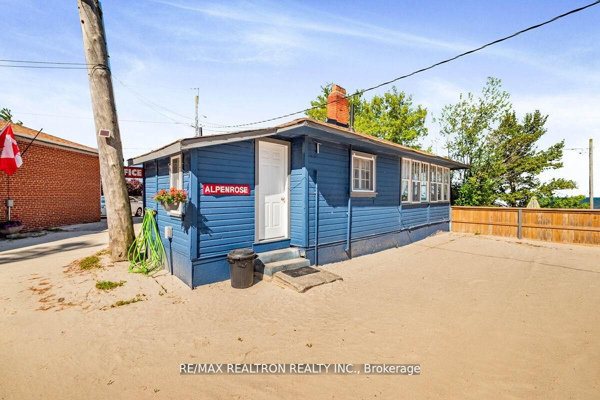 11 12th Street N Property Photo 25