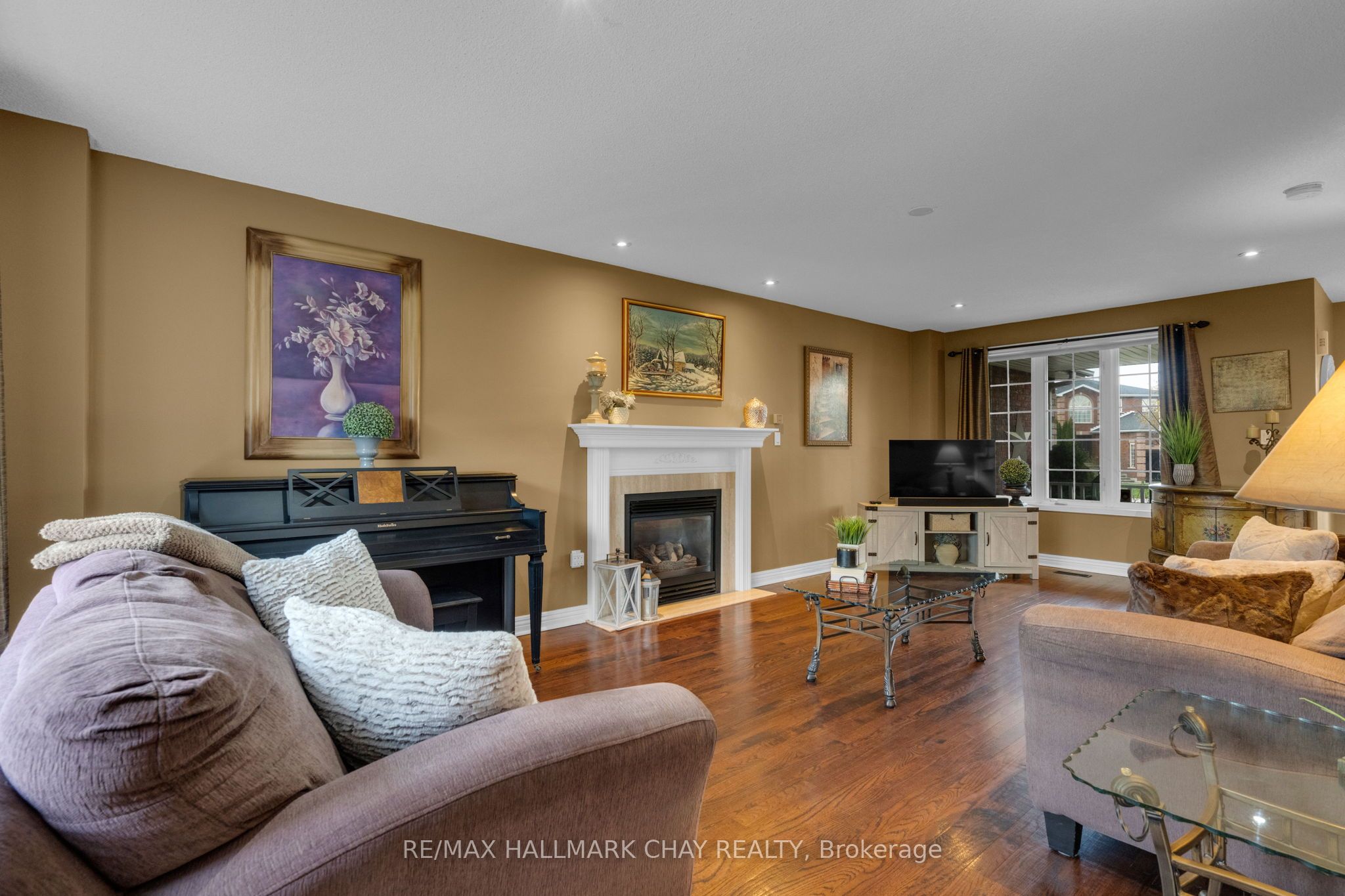 34 Crompton Drive Property Photo 6