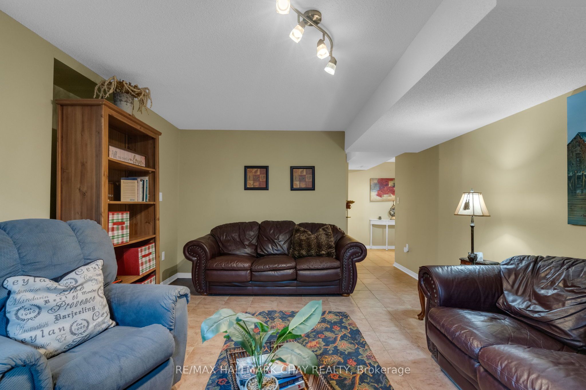 34 Crompton Drive Property Photo 25