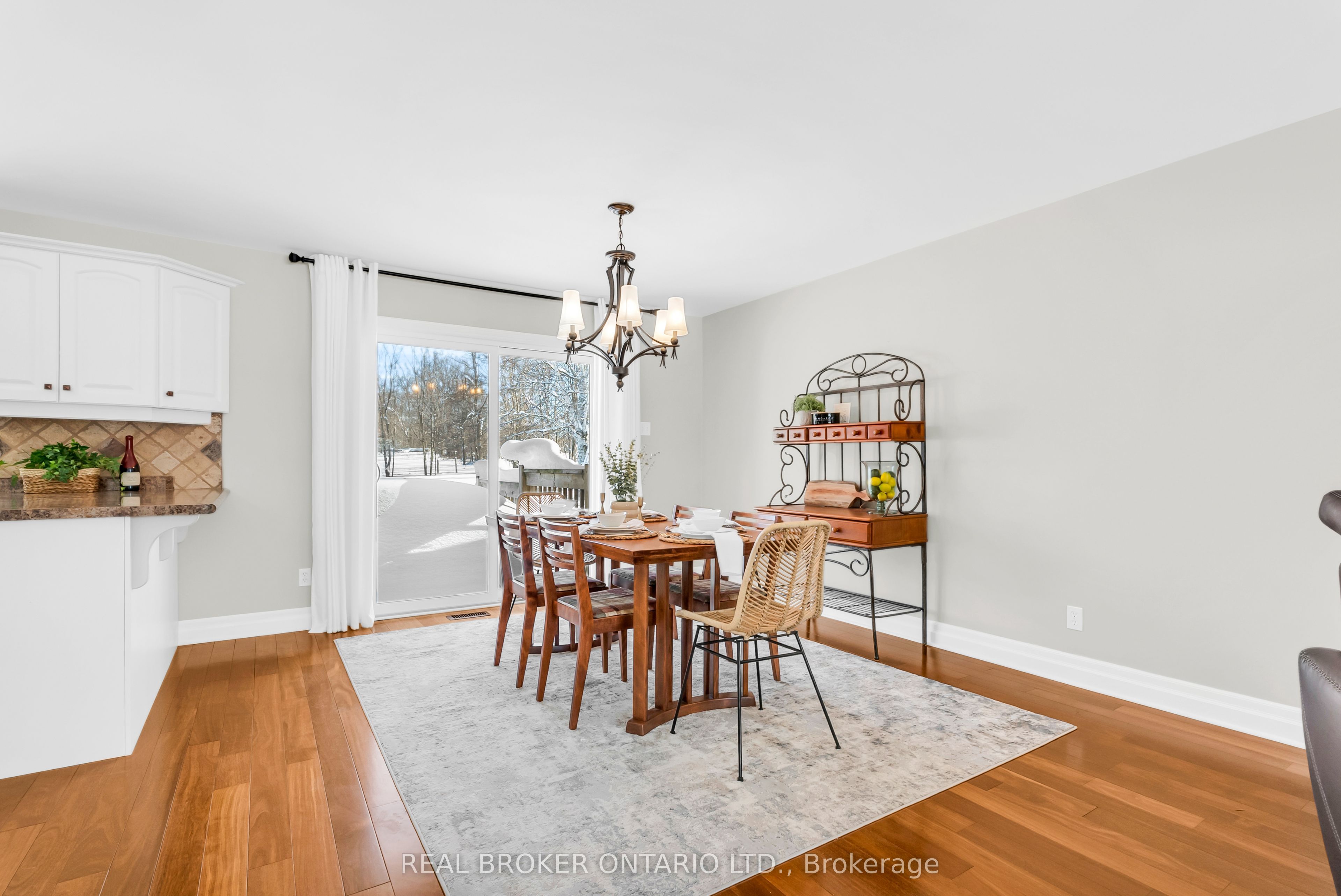 2477 Old Fort Road Property Photo 12
