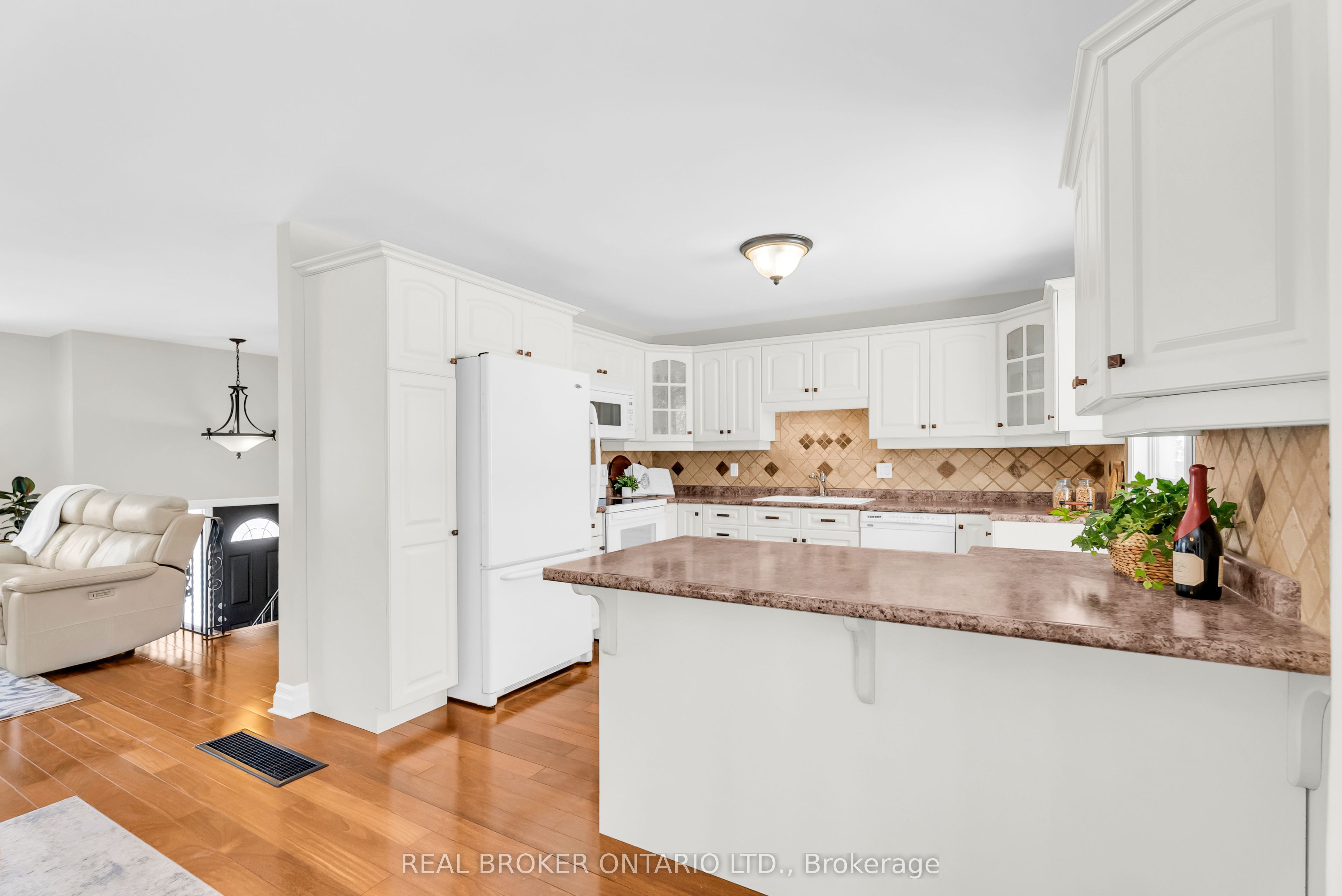 2477 Old Fort Road Property Photo 17