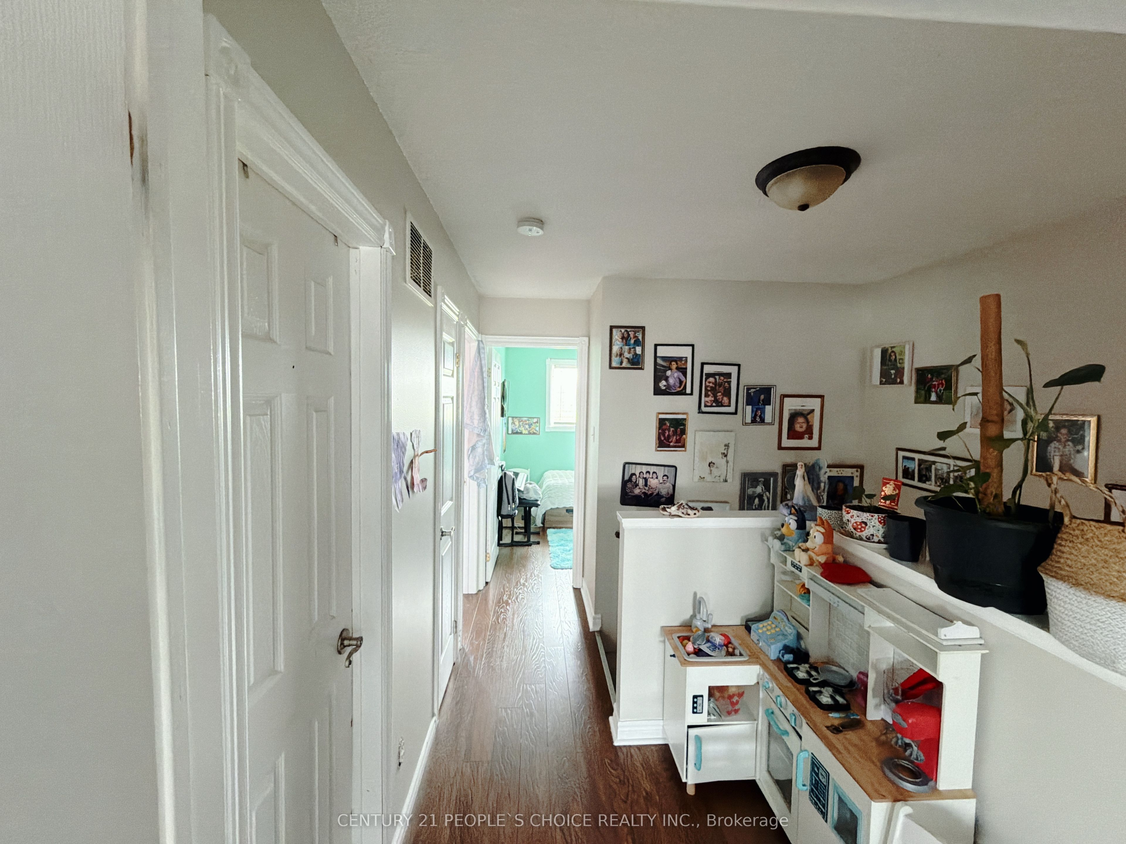 66 Michael Crescent Property Photo 25