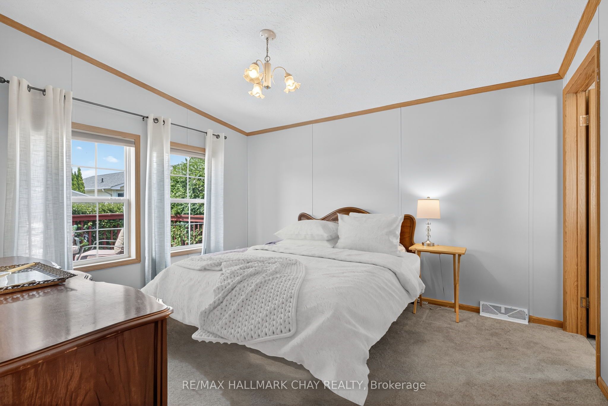 3 Illinois Crescent Property Photo 12