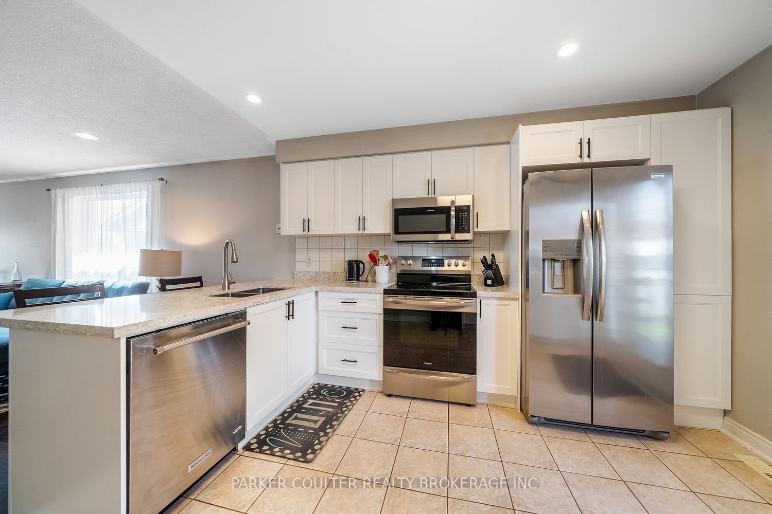 216 Mapleton Avenue Property Photo 11