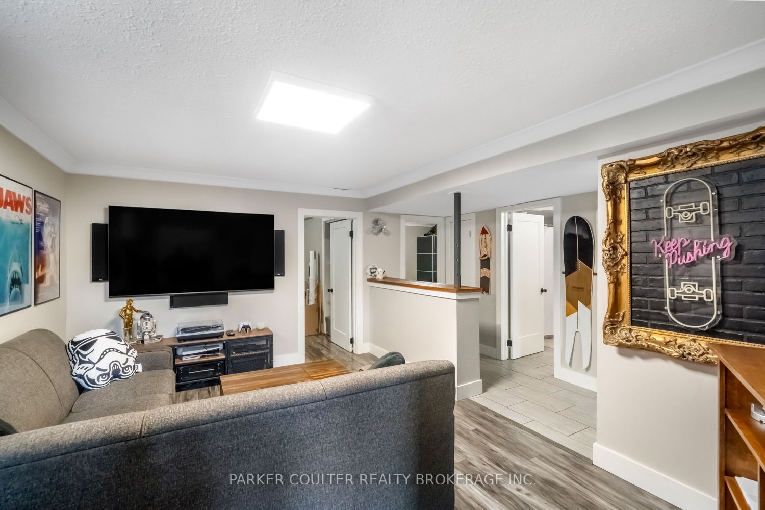 216 Mapleton Avenue Property Photo 14