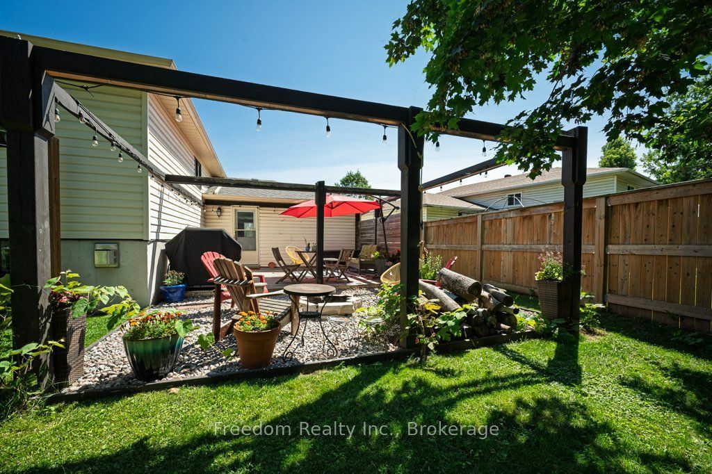 42 Patricia Avenue Property Photo 7