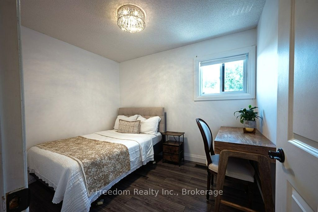 42 Patricia Avenue Property Photo 25