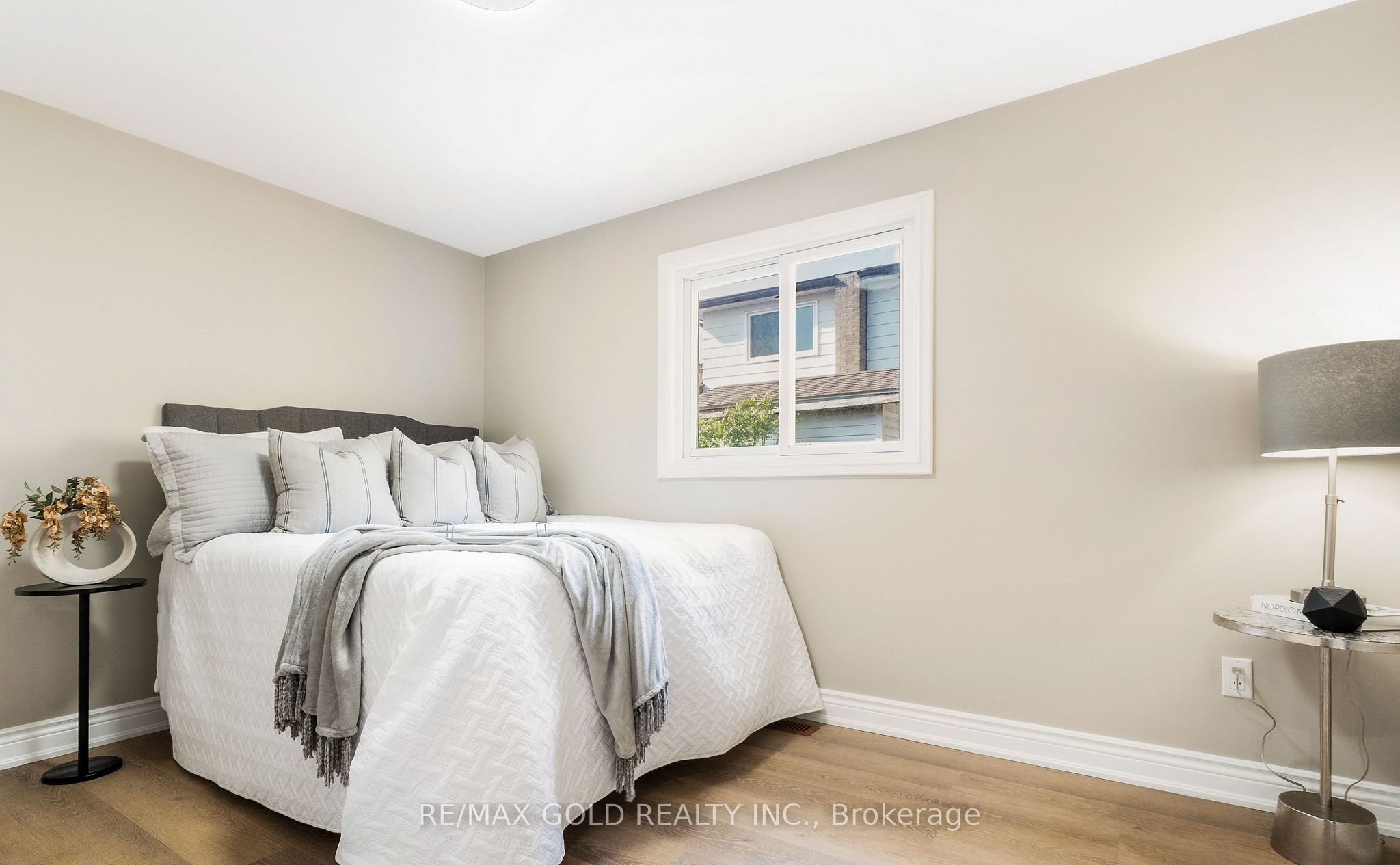 27 Sylvia Street Property Photo 19