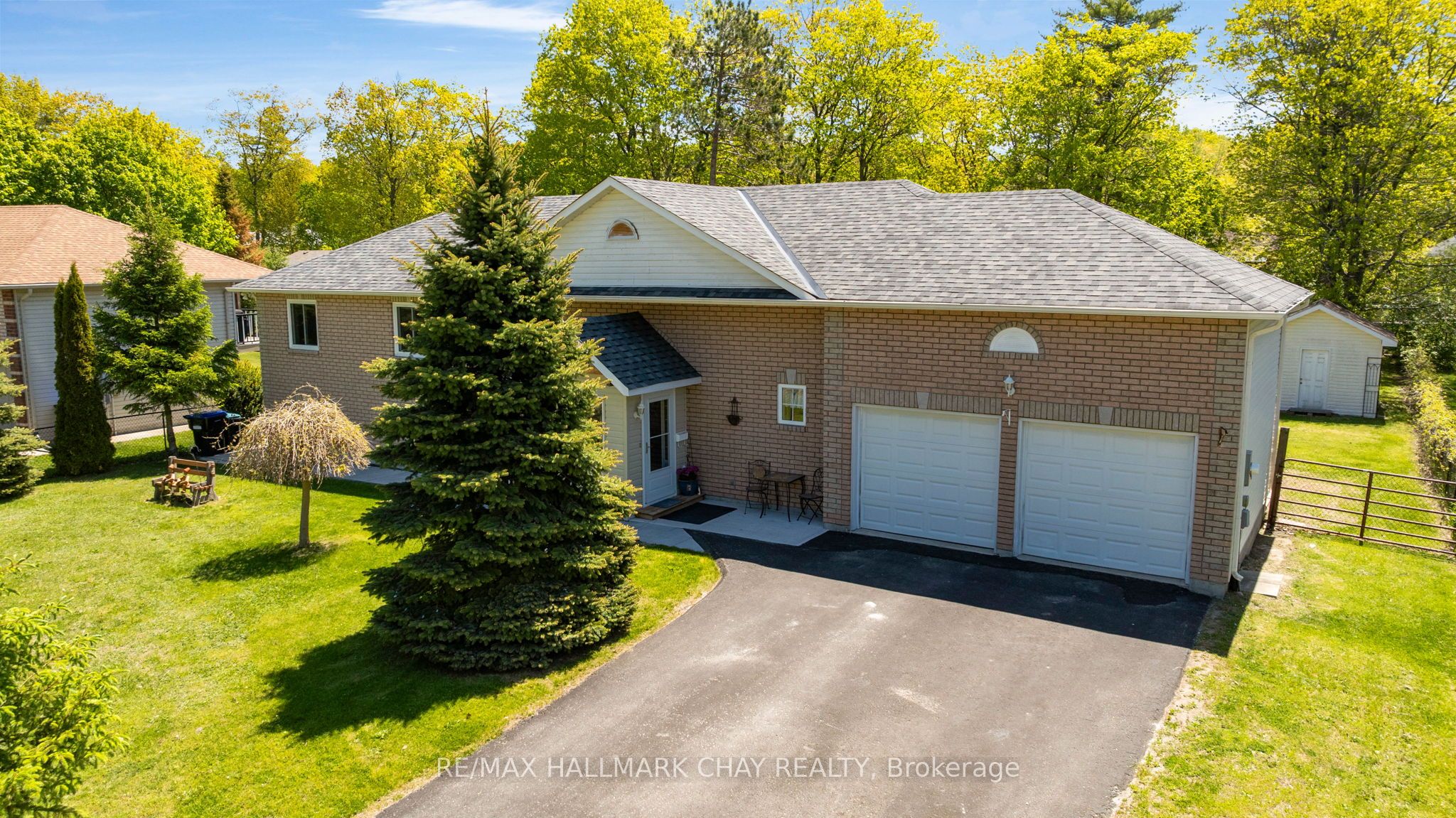 29 Foliage Drive Property Photo 1