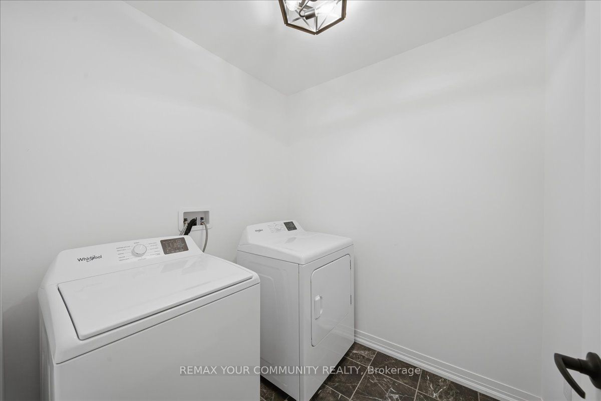 26 Flan Boulevard Property Photo 8
