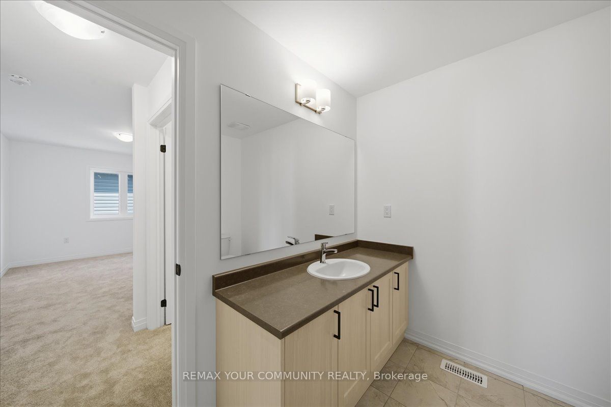 26 Flan Boulevard Property Photo 14