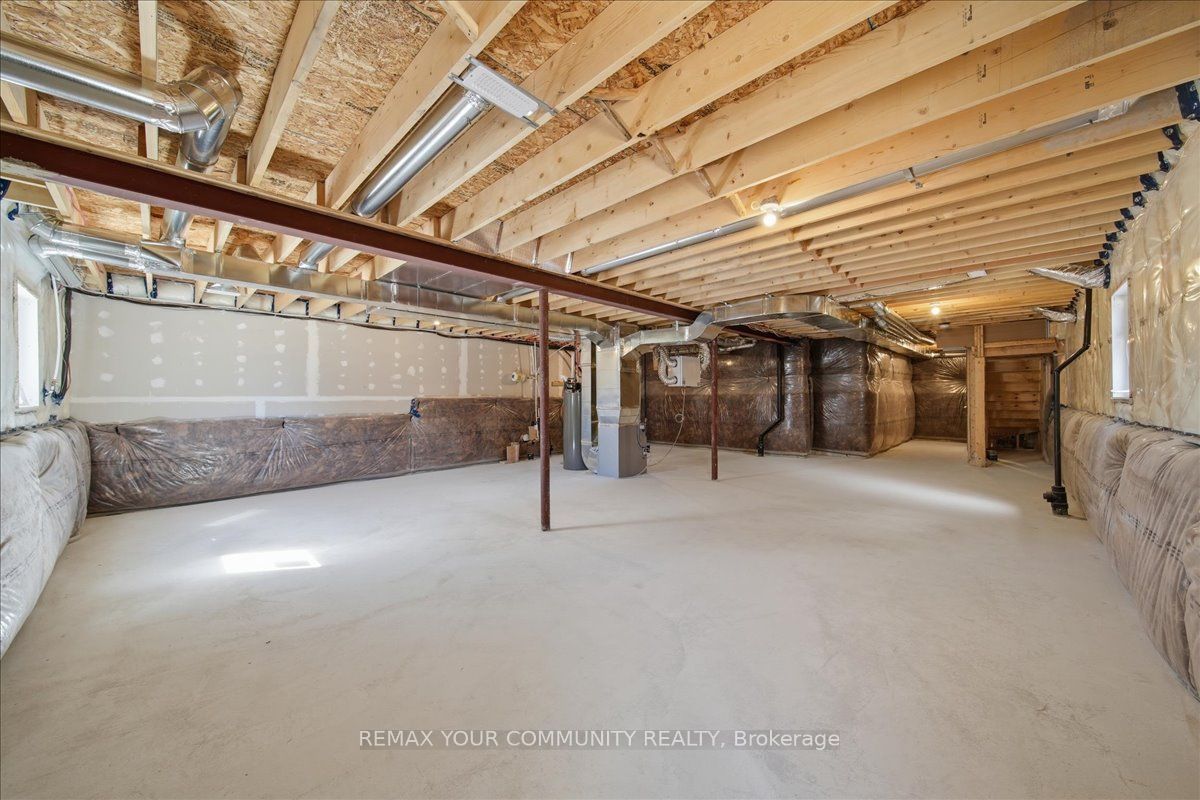 26 Flan Boulevard Property Photo 17