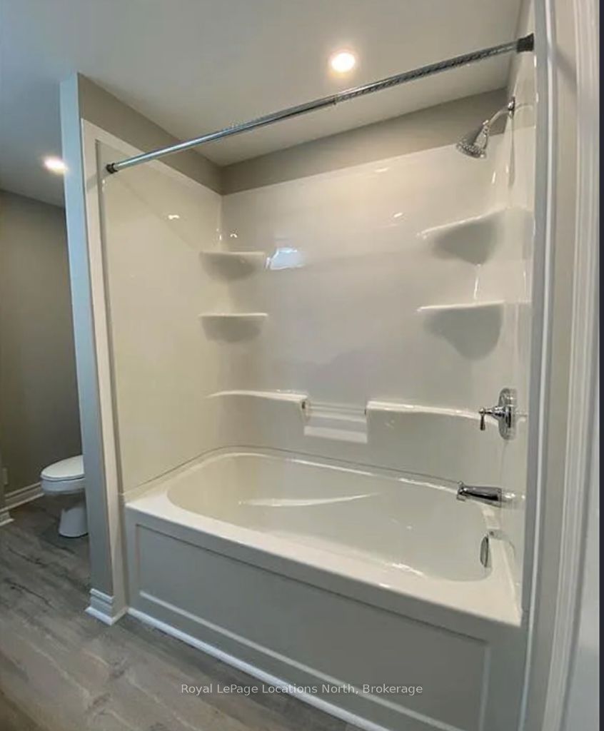 30 Pine Street Unit 1 Property Photo 12