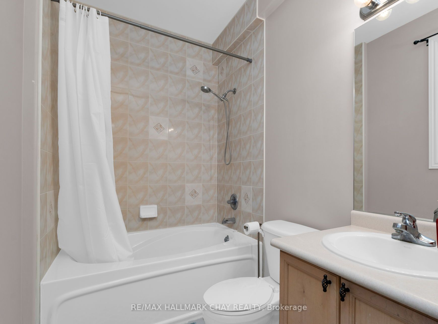 12 Oakmont Avenue Property Photo 11