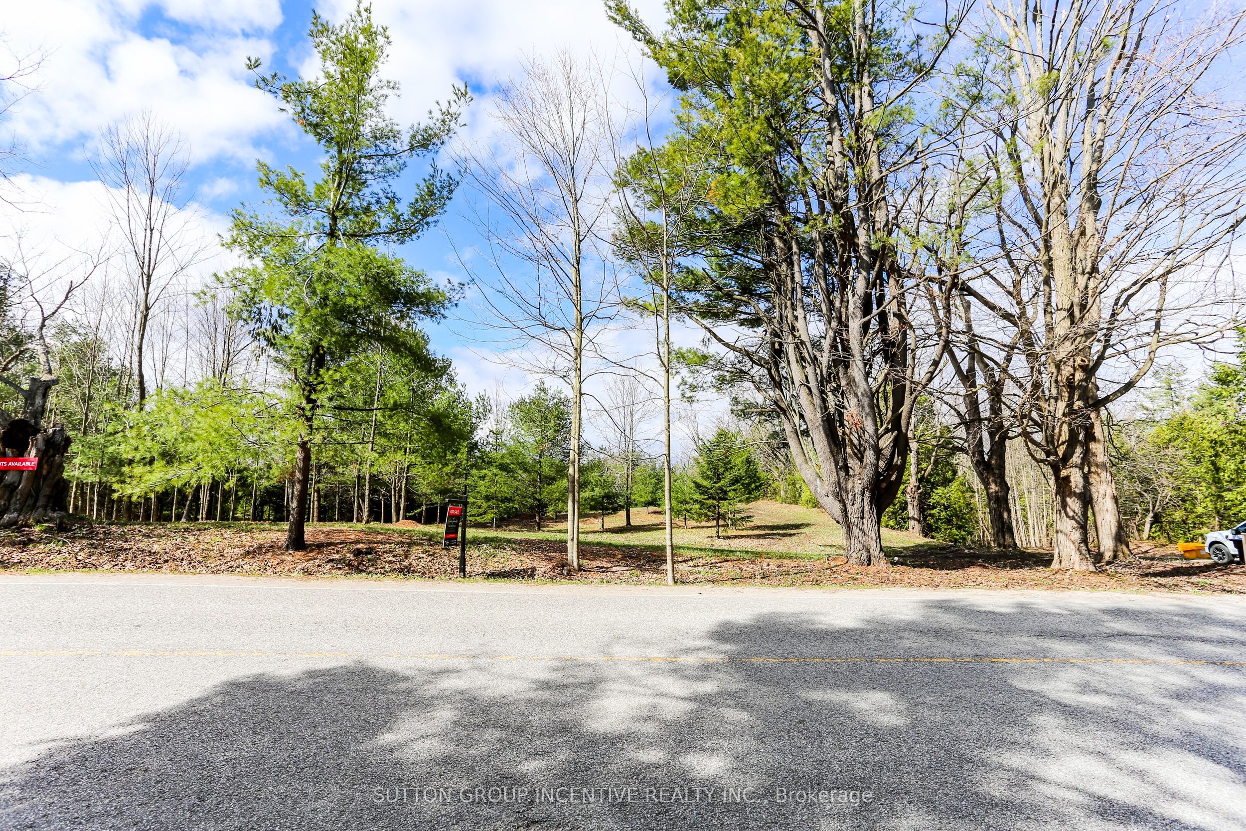 2790 Old Second Road S Property Photo 10