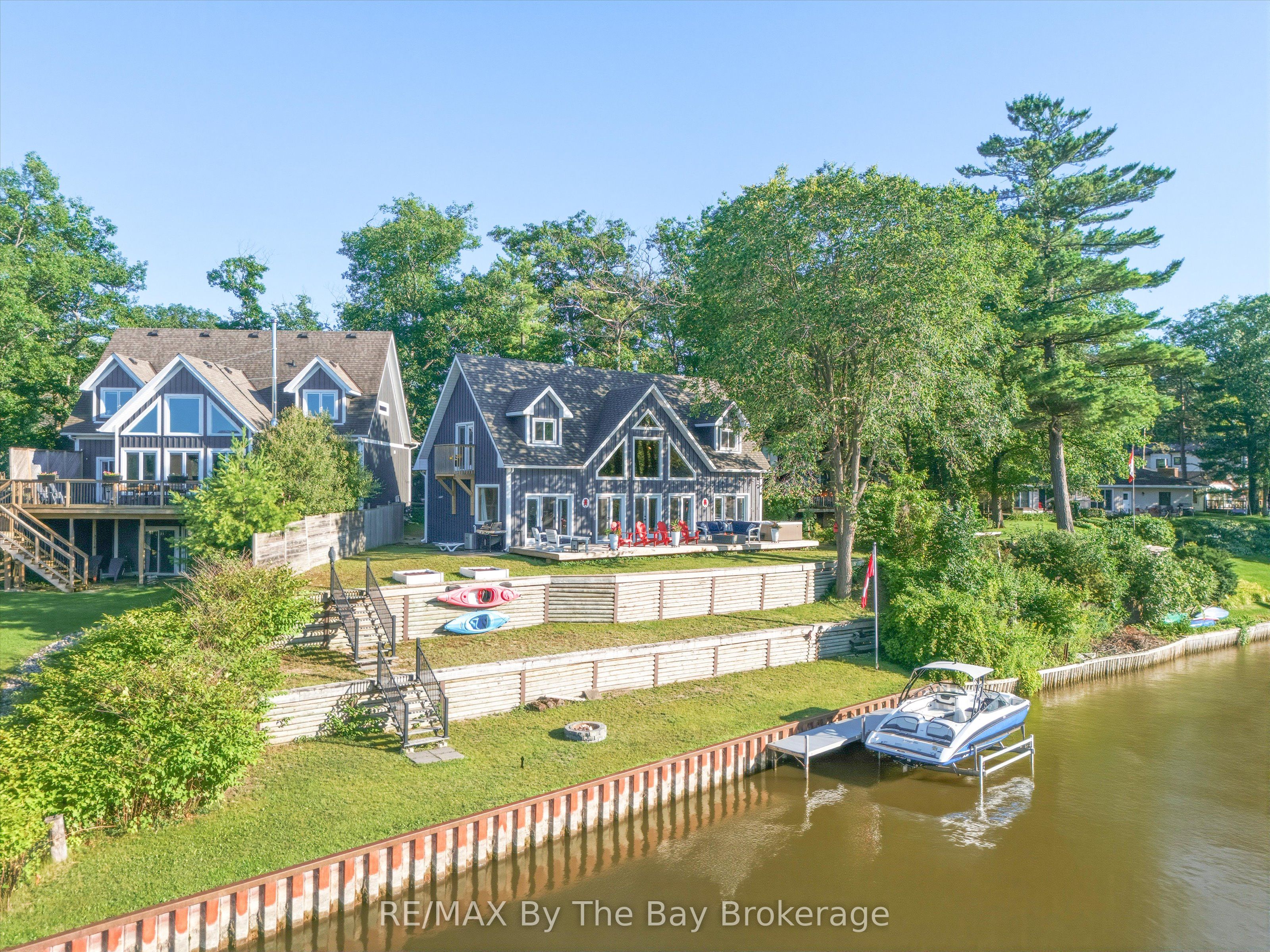 2056 River Road W Property Photo 1