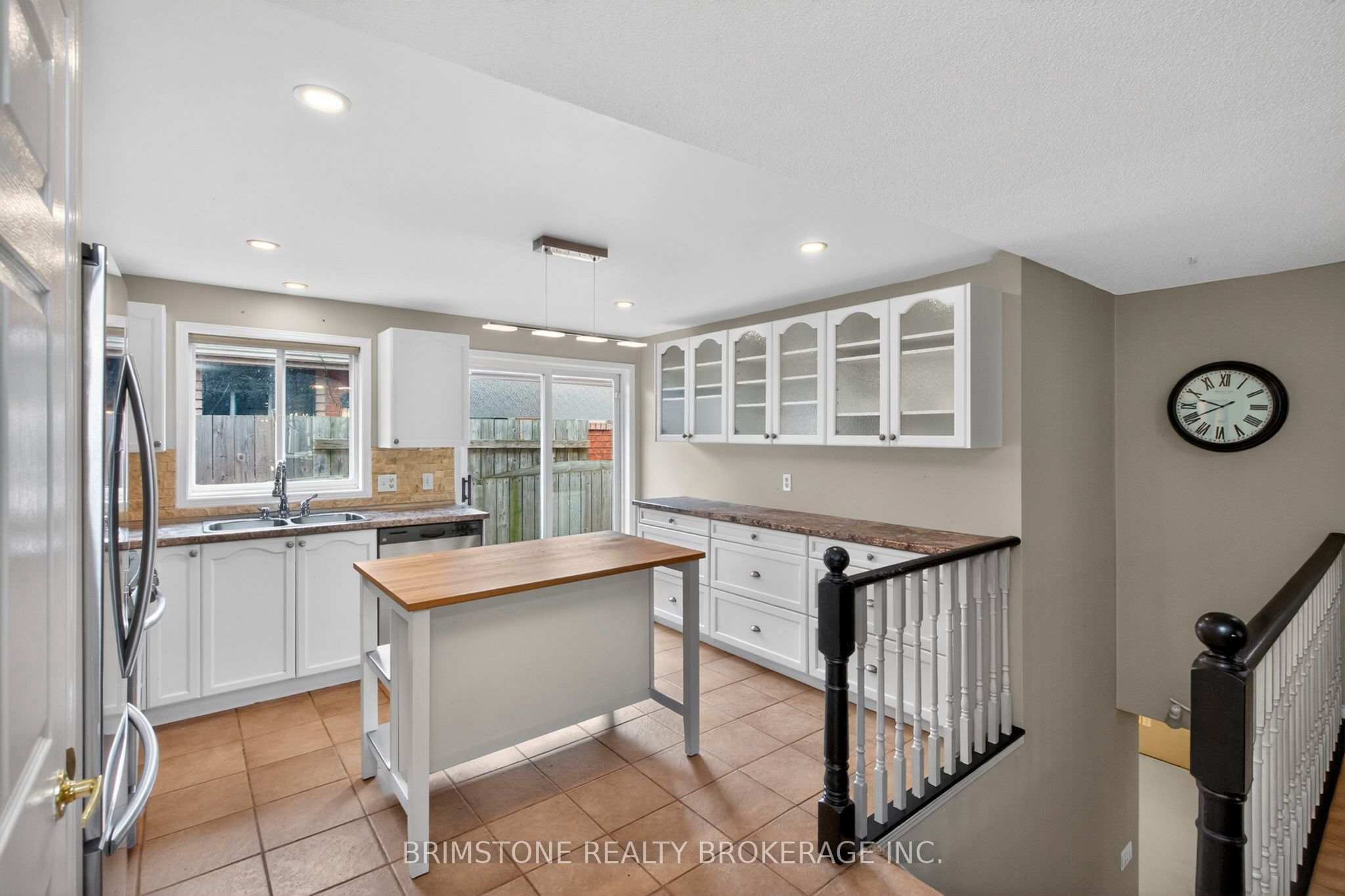 9 Holly Meadow Road Property Photo 3