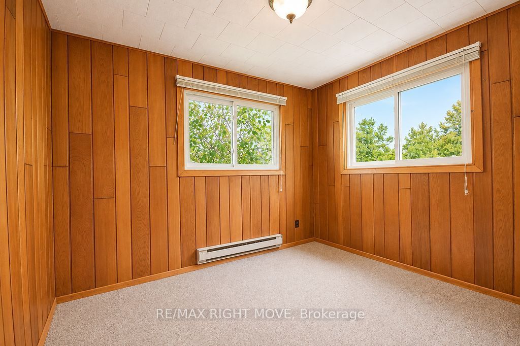 1525 Cunningham Crescent Property Photo 20