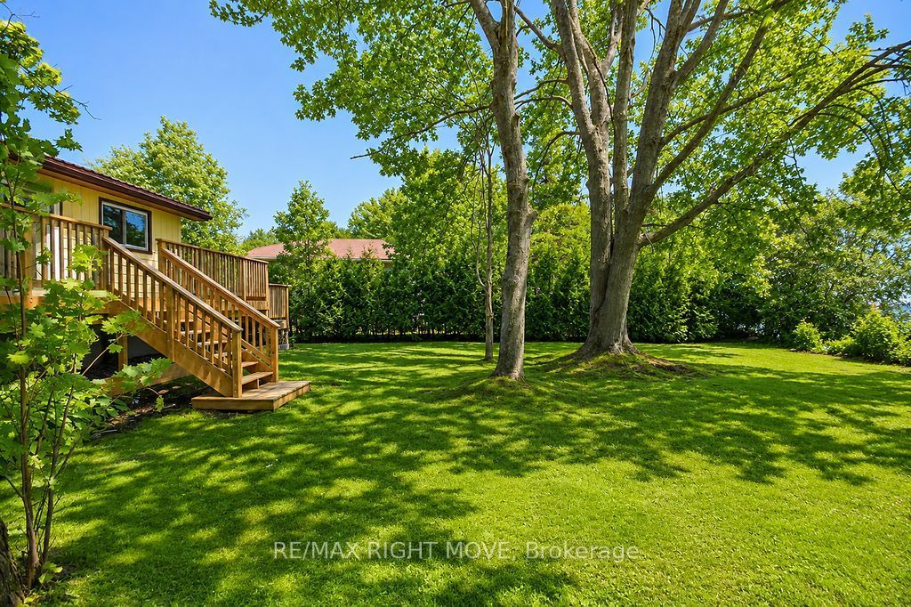1525 Cunningham Crescent Property Photo 29