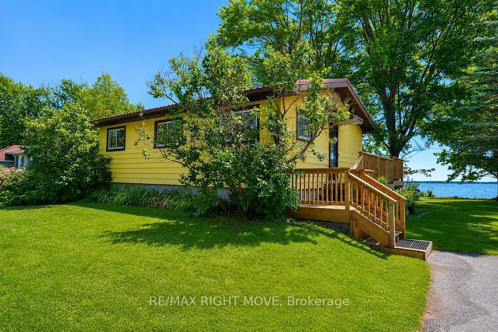 1525 Cunningham Crescent Property Photo 32