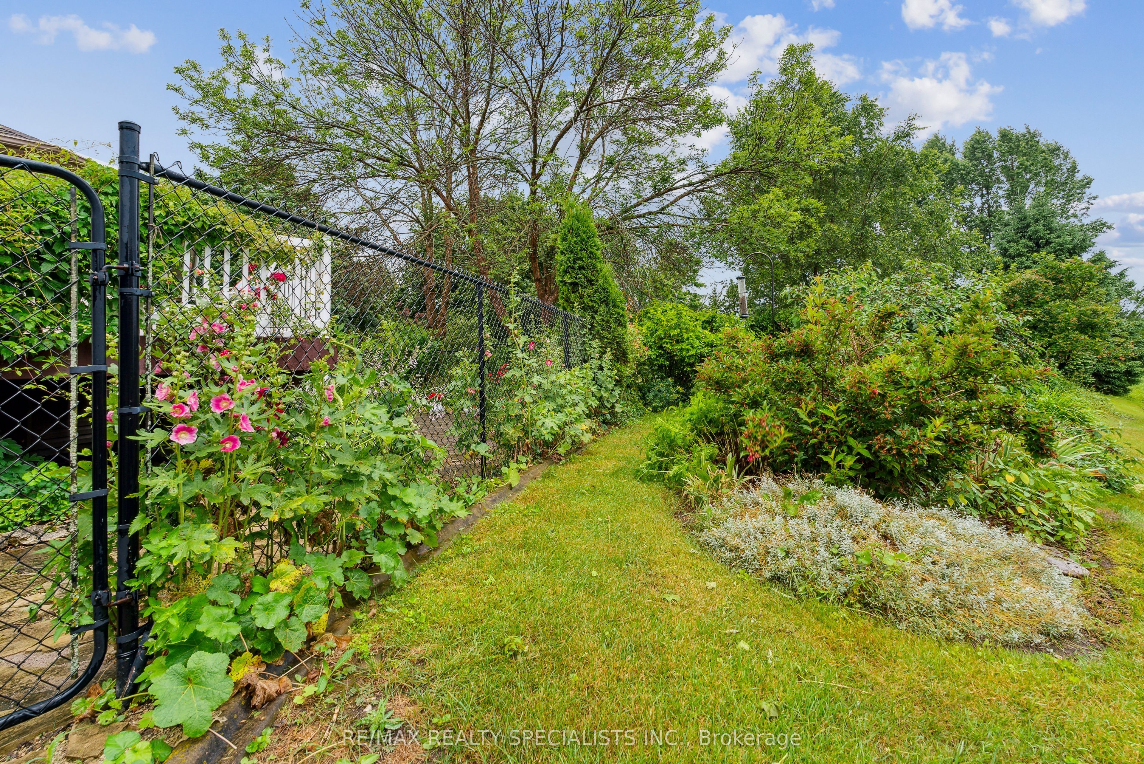 22 Lamont Creek Drive Property Photo 33