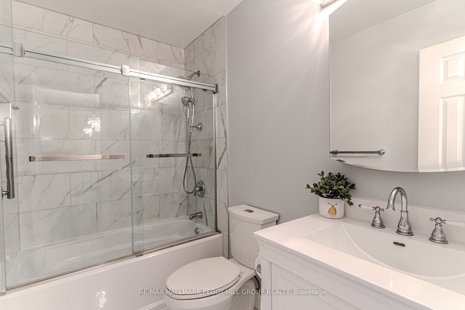 17 Bruce Crescent Property Photo 10