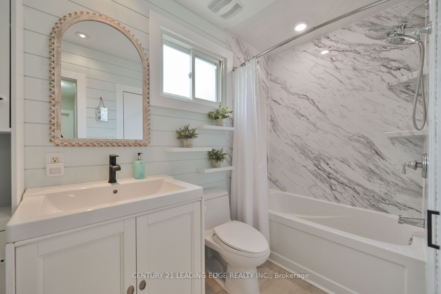 207 Yeates Avenue Property Photo 23
