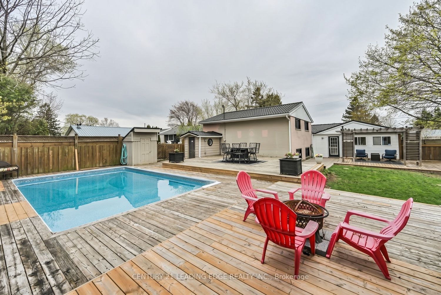207 Yeates Avenue Property Photo 31