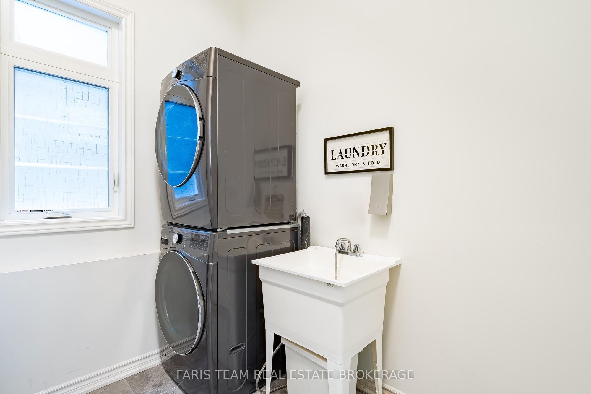 24 Sassafras Road Property Photo 18