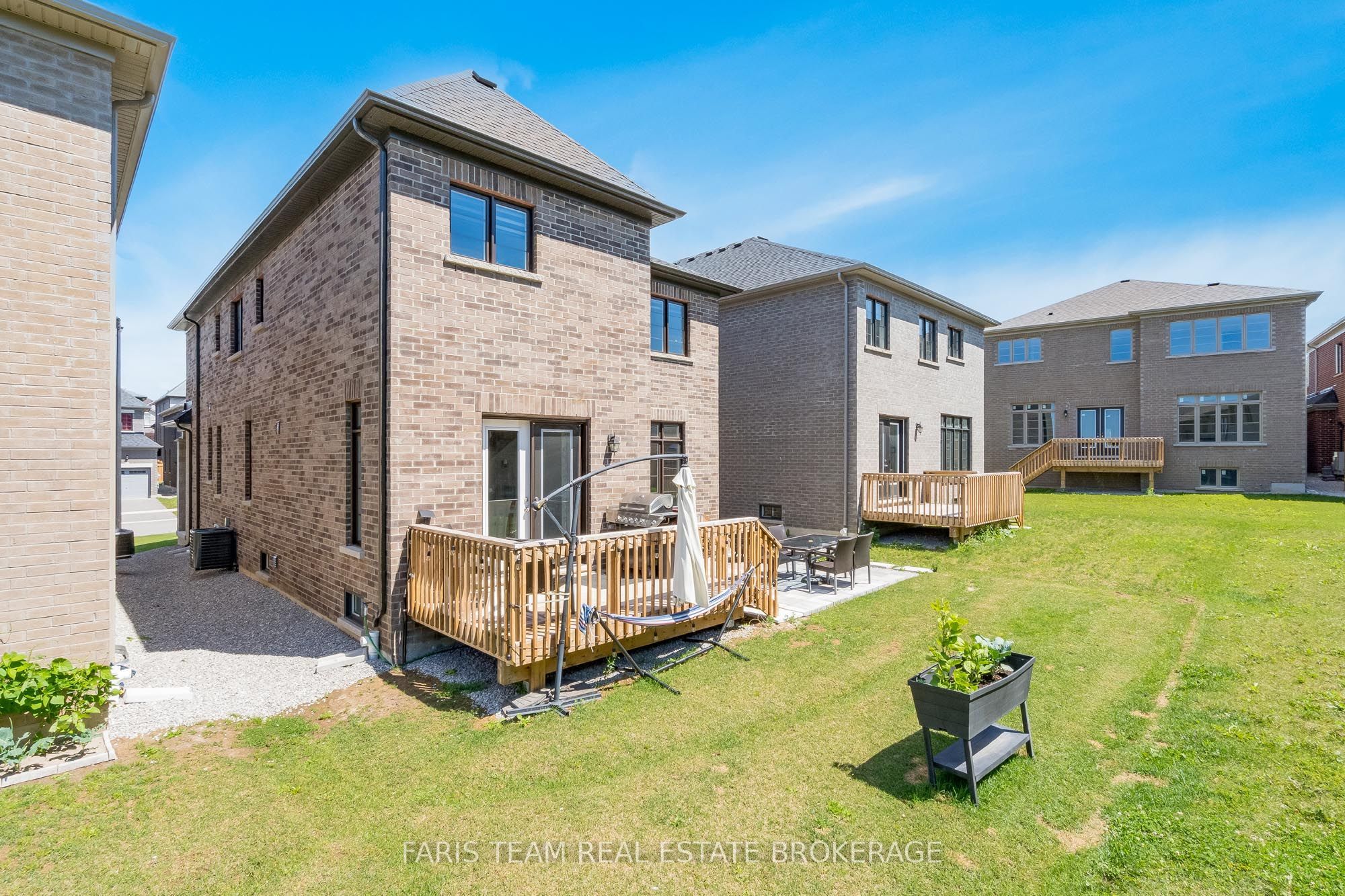 24 Sassafras Road Property Photo 38