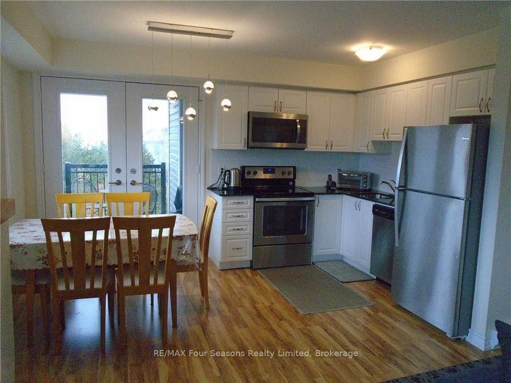 7 Anchorage Crescent 301 Property Photo 5