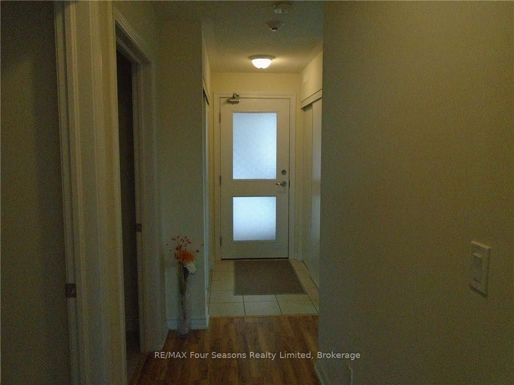 7 Anchorage Crescent 301 Property Photo 13