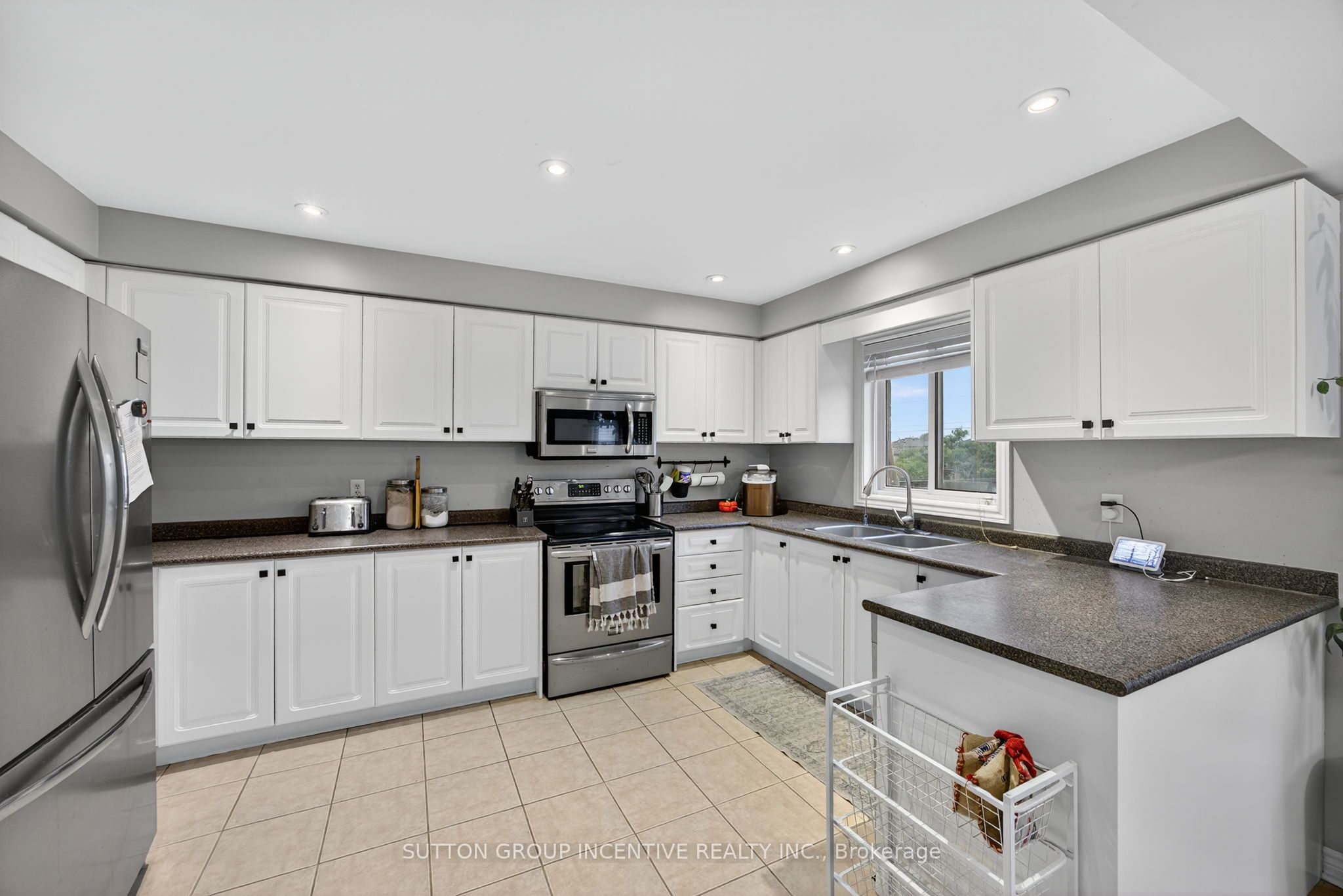 4 Dunnett Drive Property Photo 7