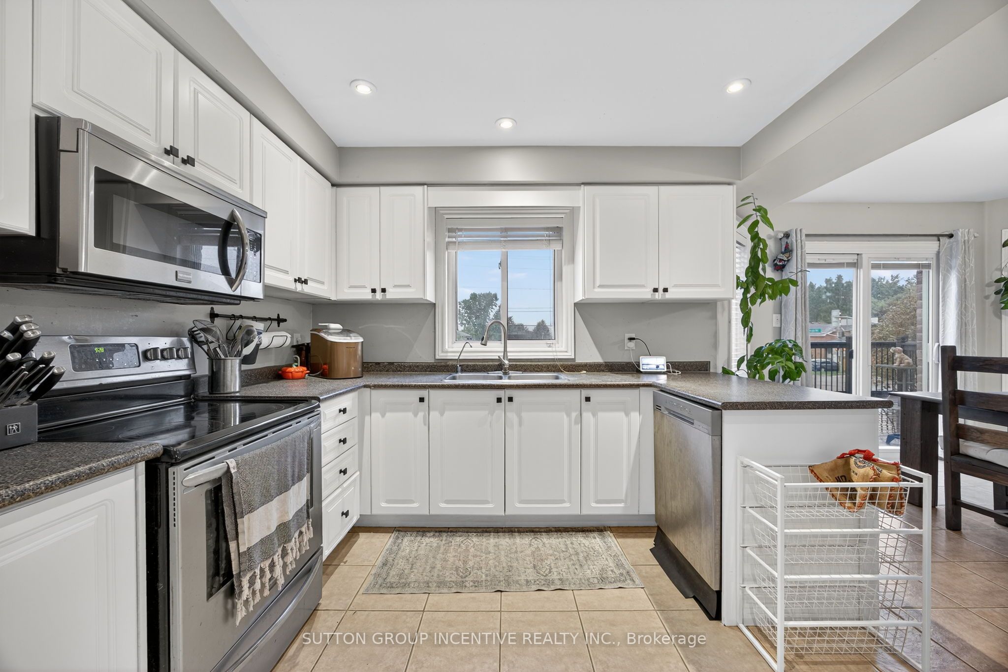 4 Dunnett Drive Property Photo 8