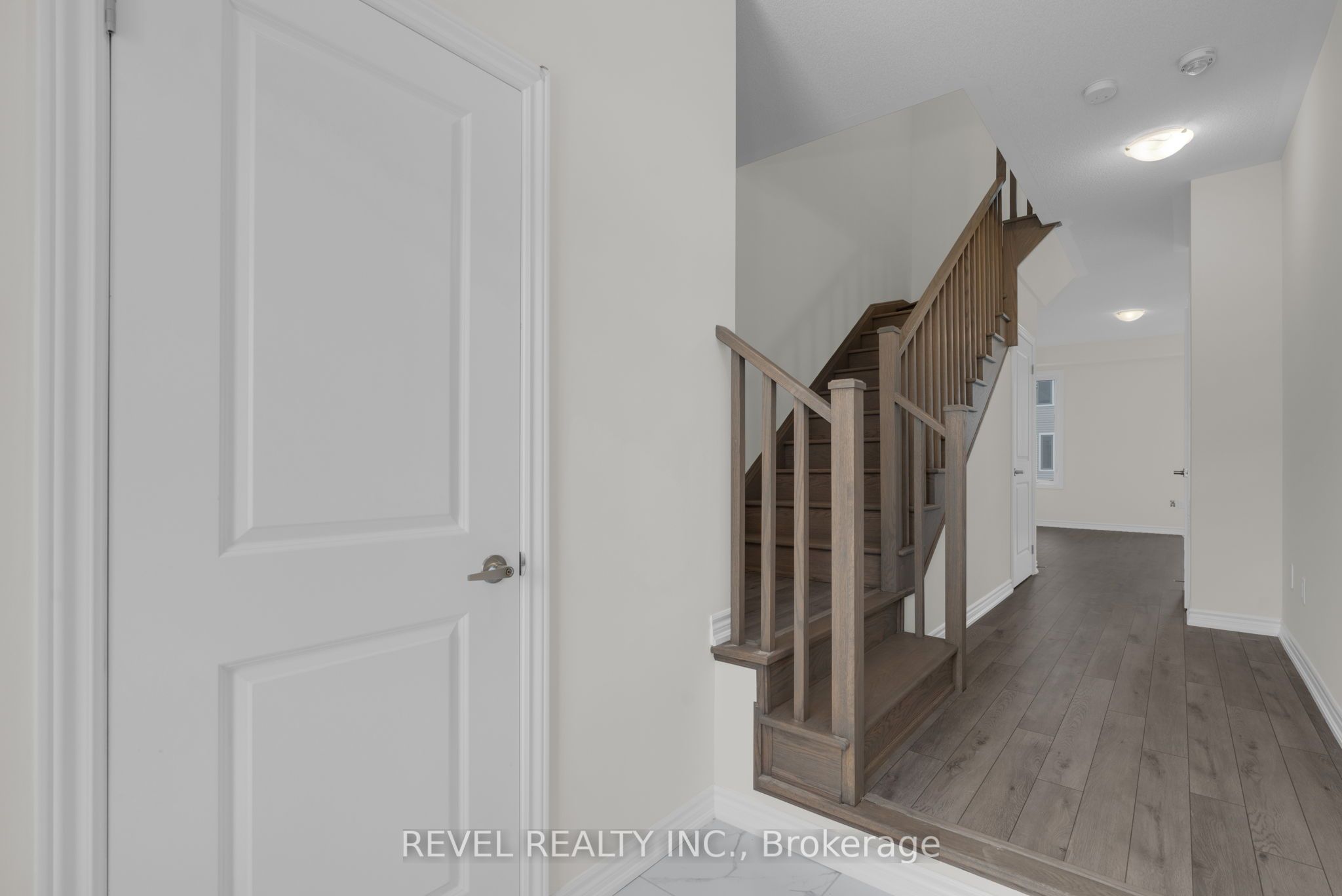 4 Rochester Drive Property Photo 4