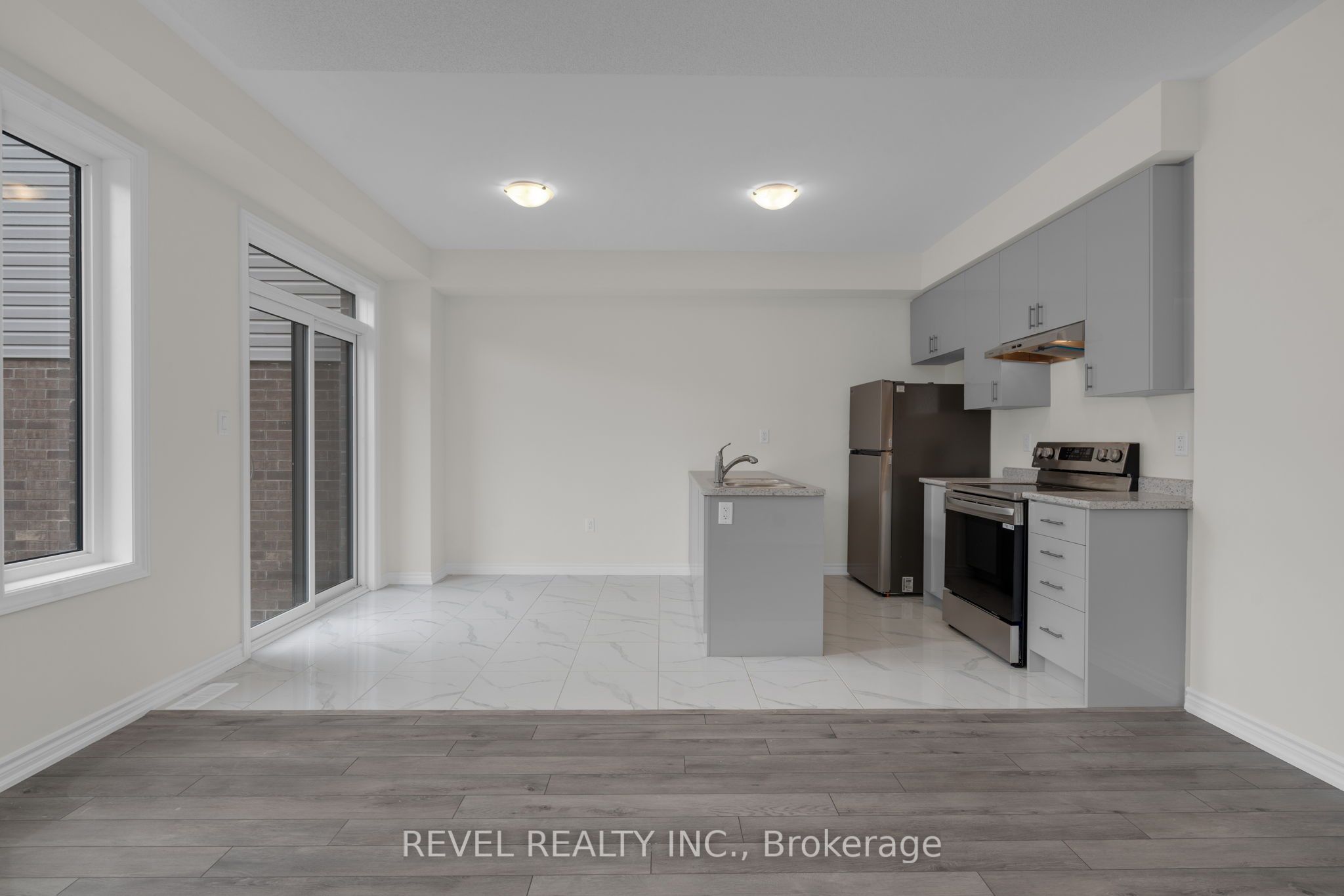 4 Rochester Drive Property Photo 6
