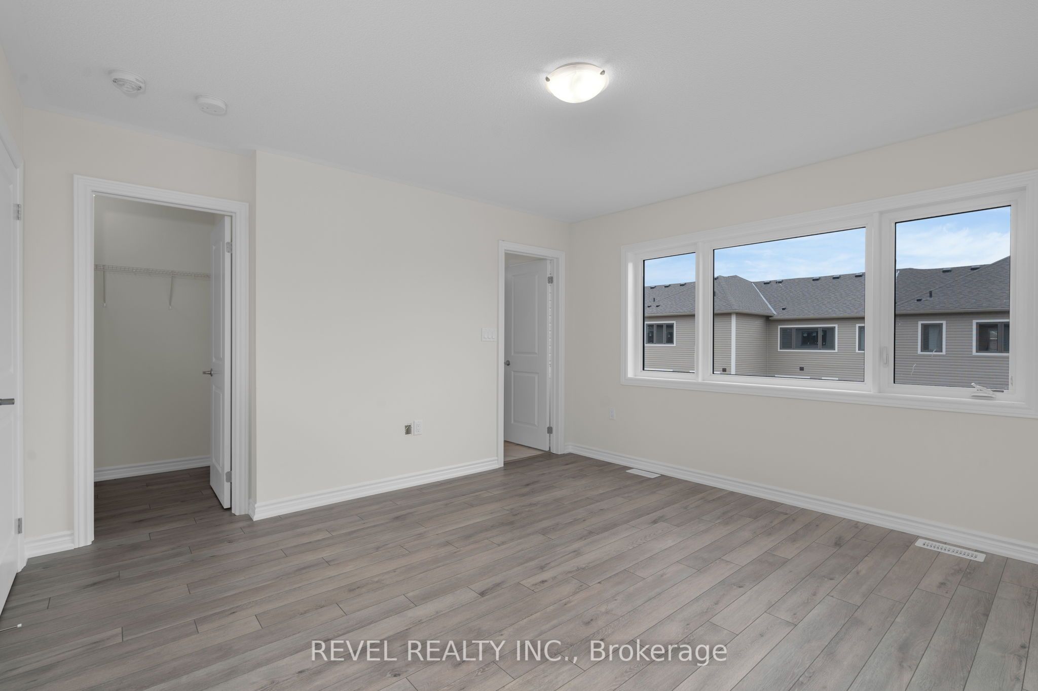 4 Rochester Drive Property Photo 11