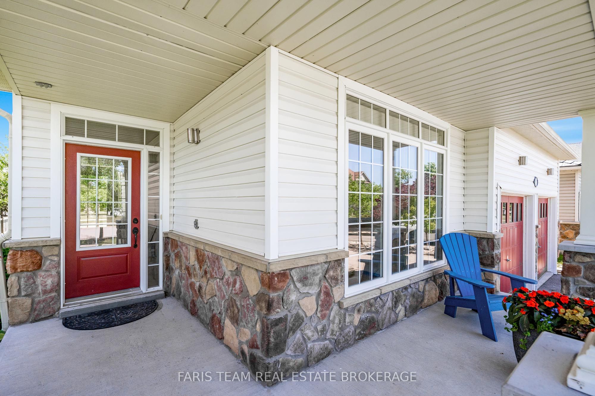 26 Barrington Trail Property Photo 3