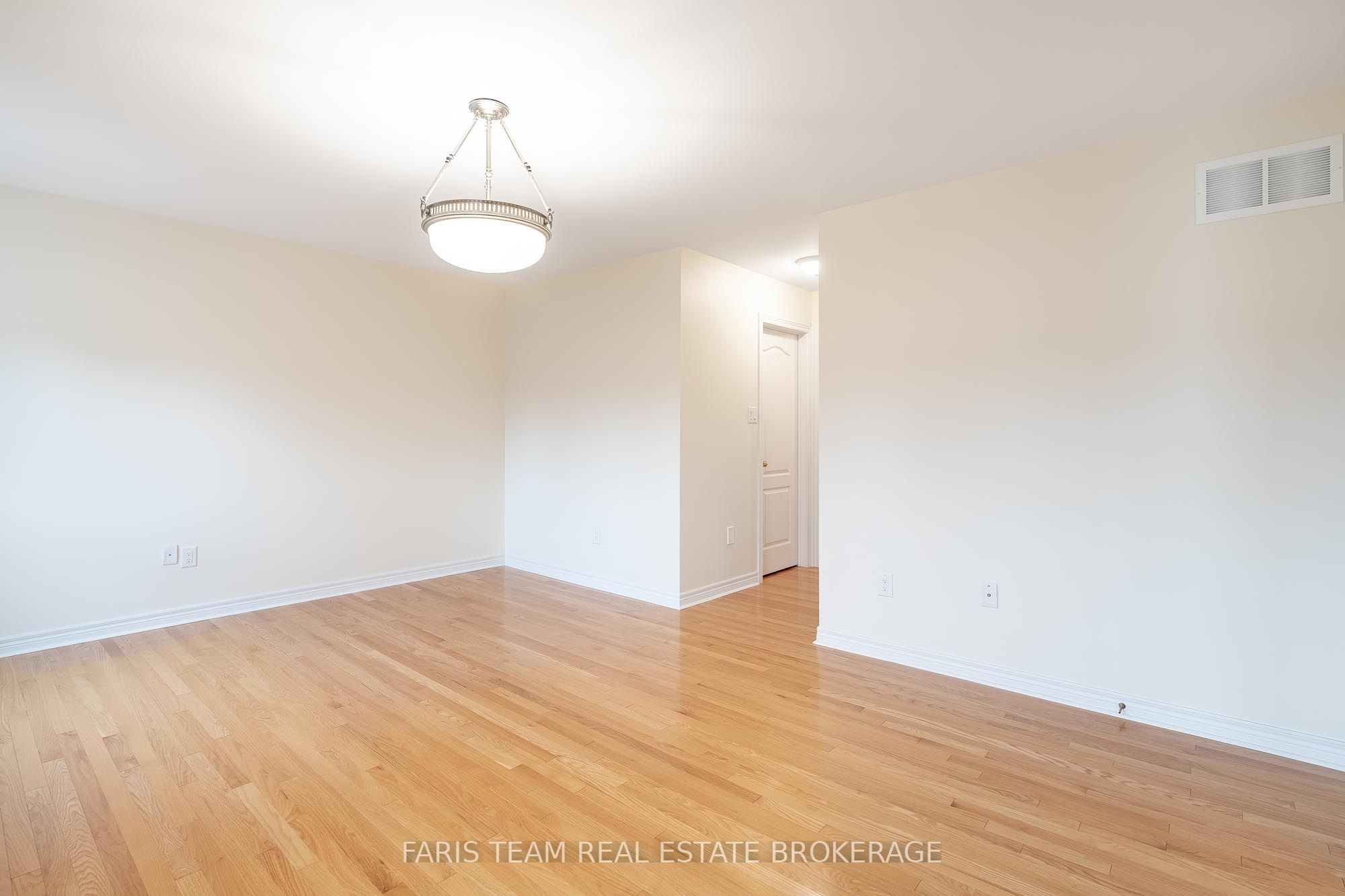 26 Barrington Trail Property Photo 18