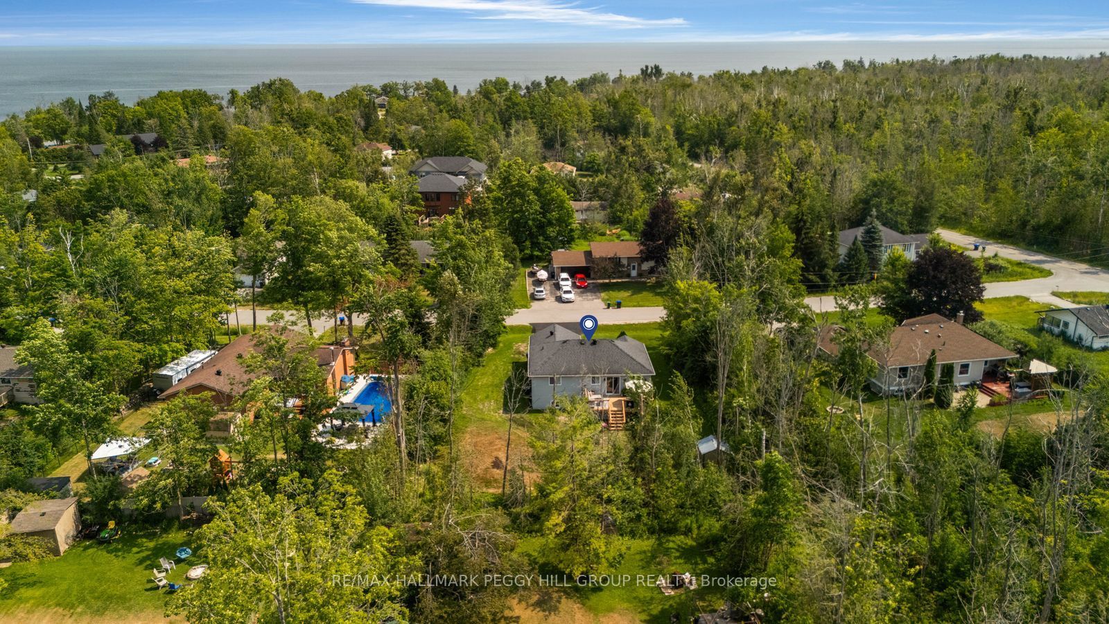 6 Rosemarie Drive Property Photo 3