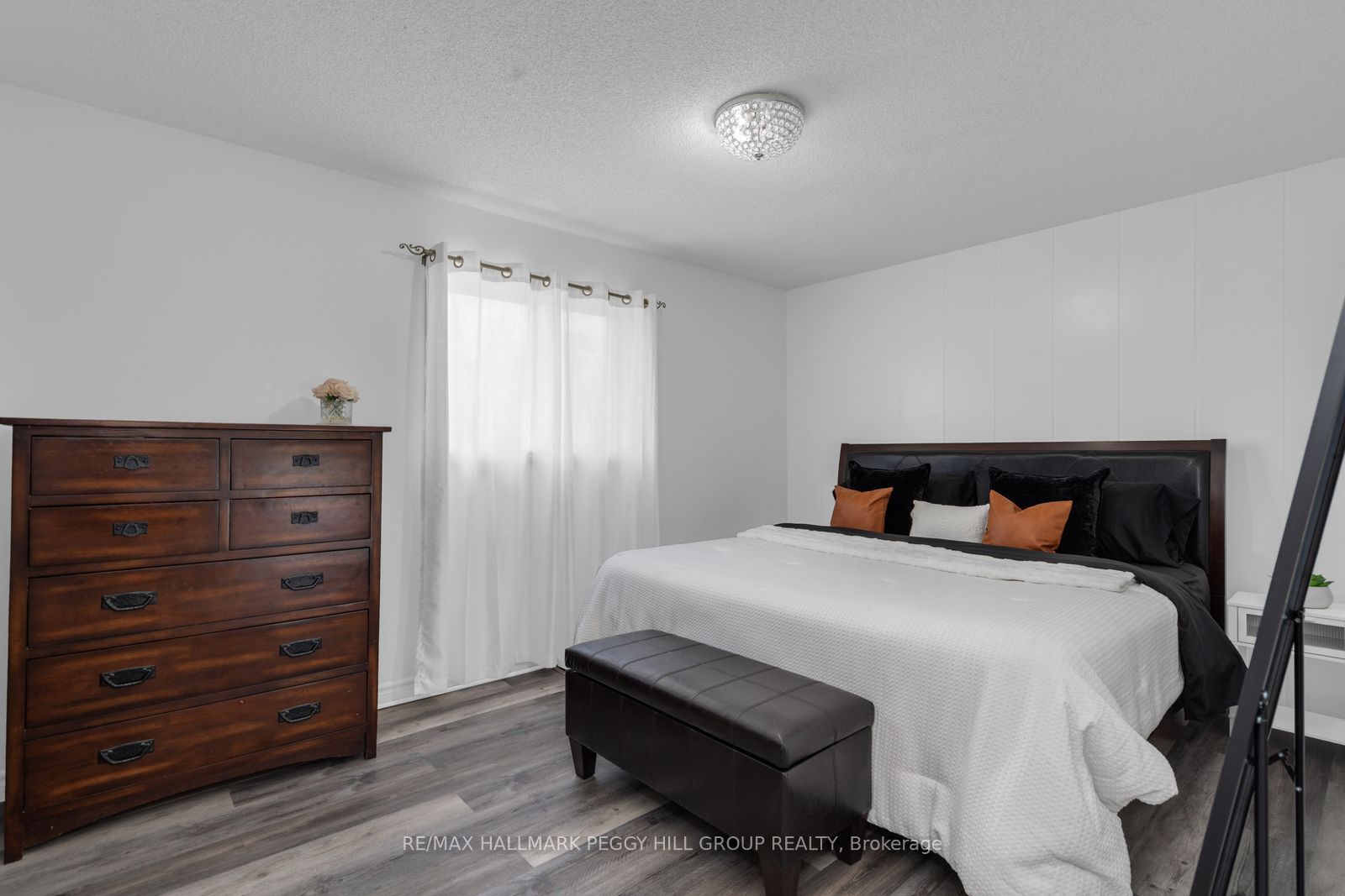 6 Rosemarie Drive Property Photo 10