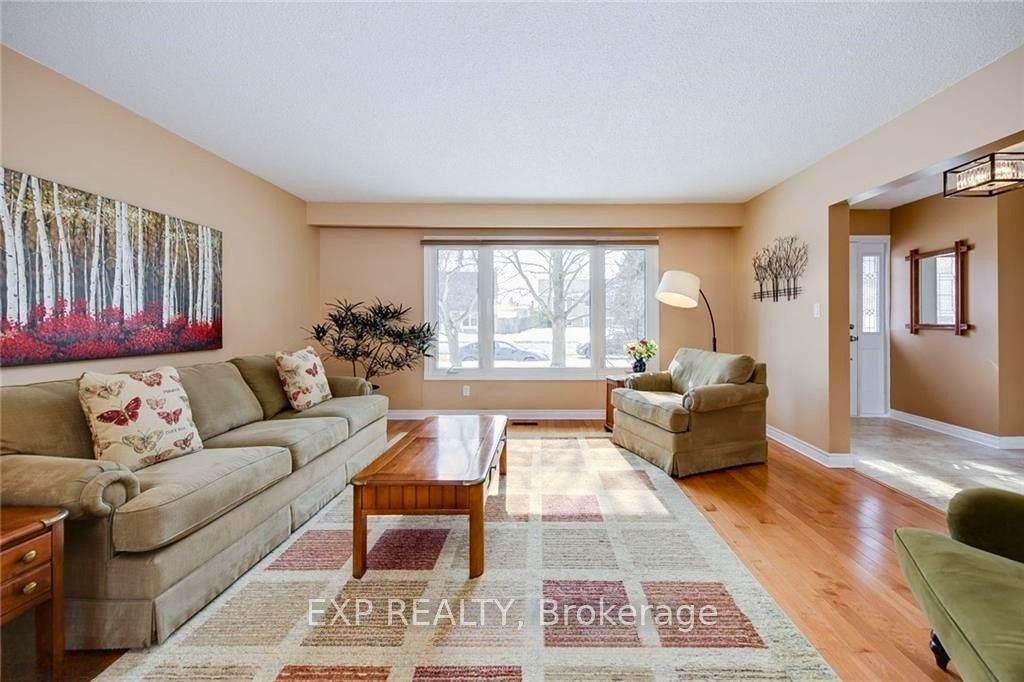 113 Oren Boulevard Property Photo 3