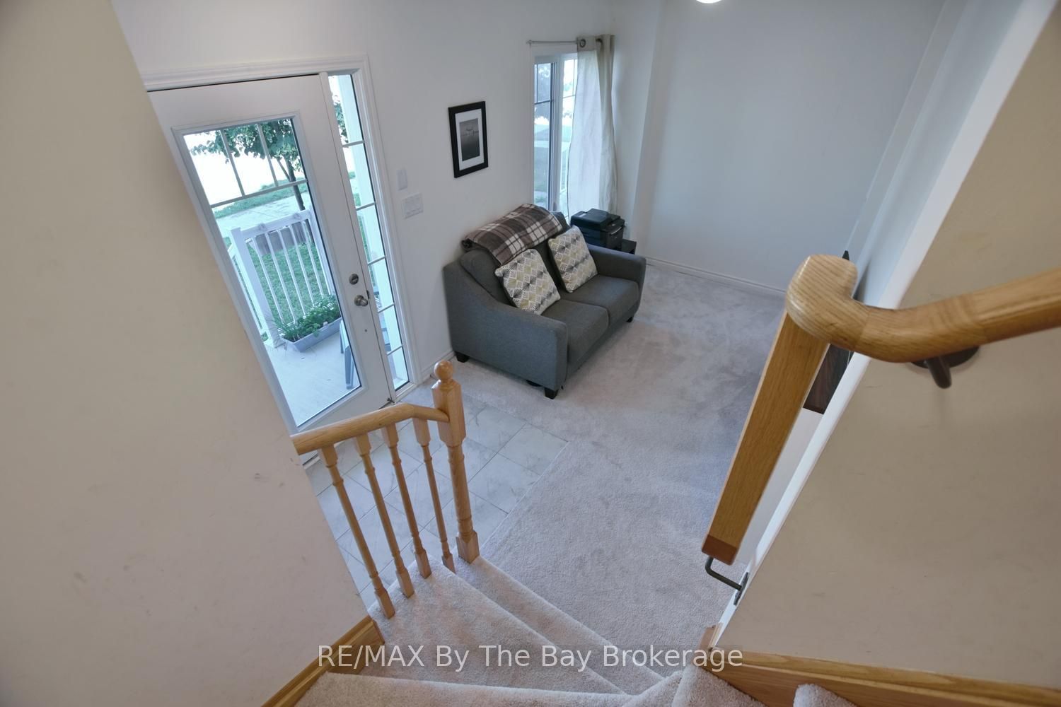 16 Village Gate Drive Property Photo 12