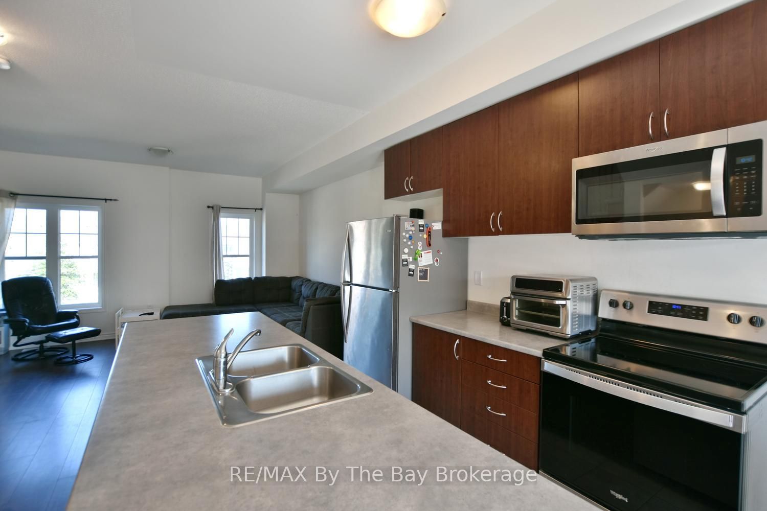 16 Village Gate Drive Property Photo 16