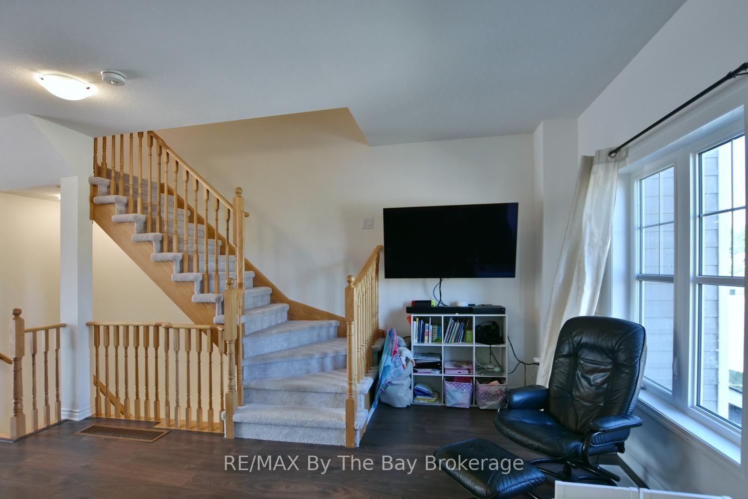 16 Village Gate Drive Property Photo 26