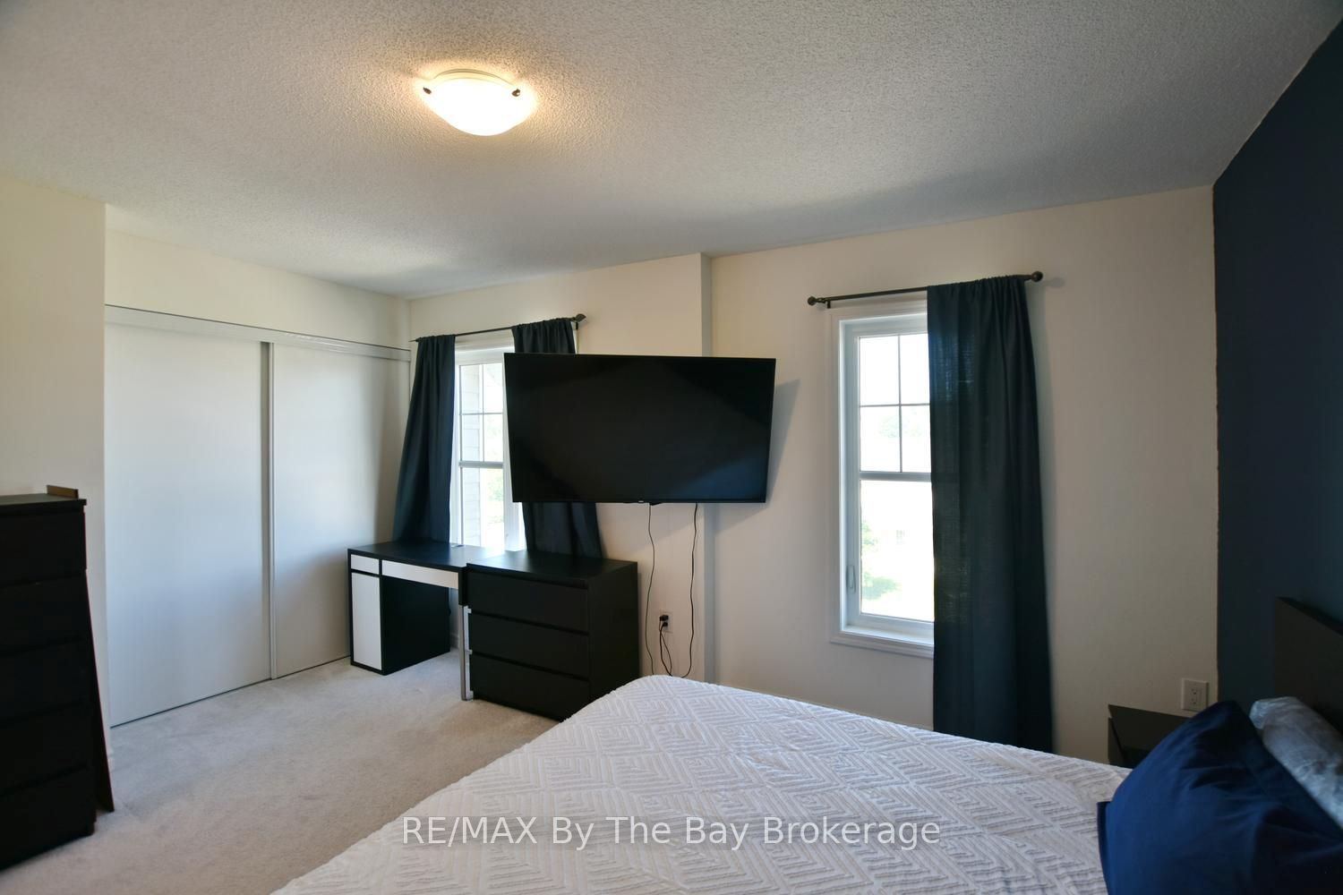 16 Village Gate Drive Property Photo 34