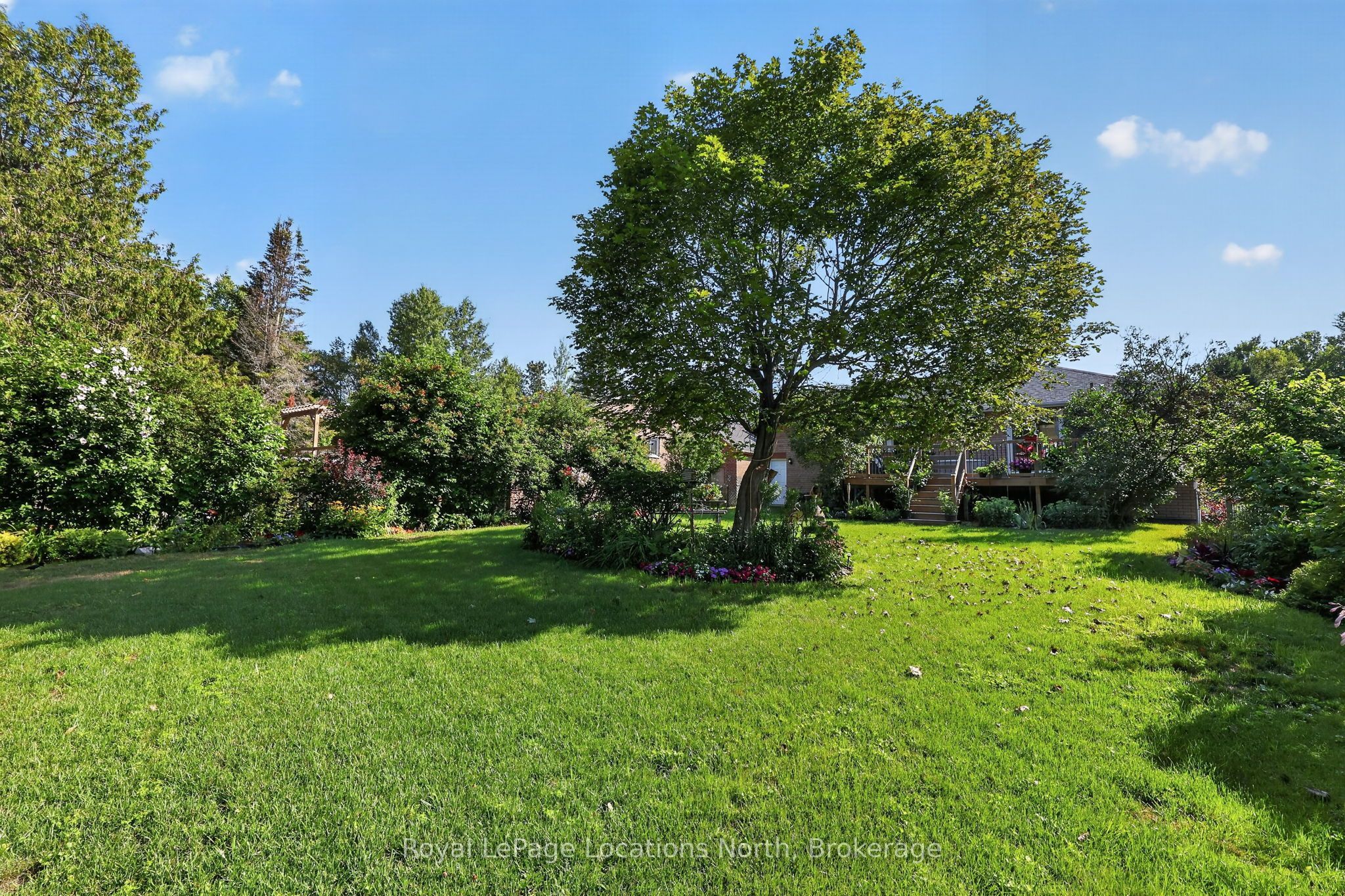 66 Royal Beech Drive Property Photo 38