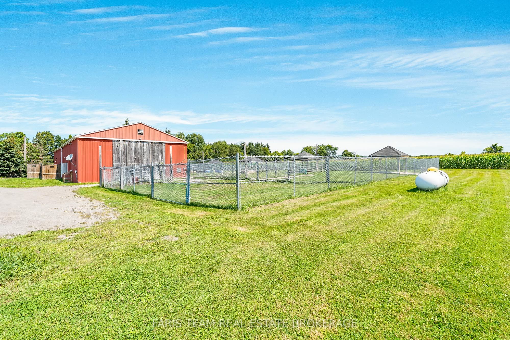 301 Concession 4 Road E Property Photo 45